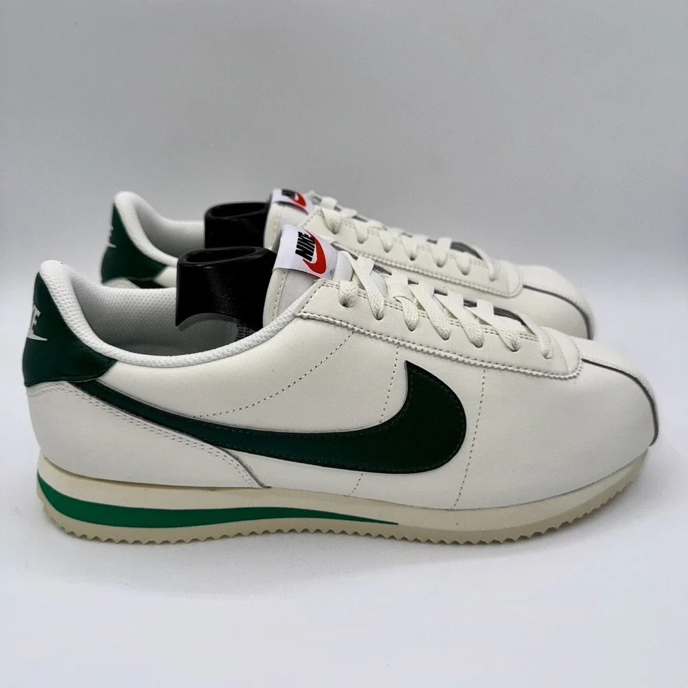 Nike Cortez Sneakers Men's Size 10.5 Women's Size 12 Gorge Green Leather White
